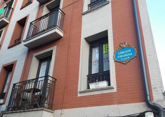 HABITACIÓN INDIVIDUAL con TV centro BILBAO
